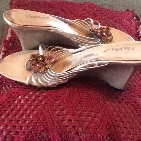 Boho Style Silver Jeweled Tone Wedged Sandals - Picture 2 of 5